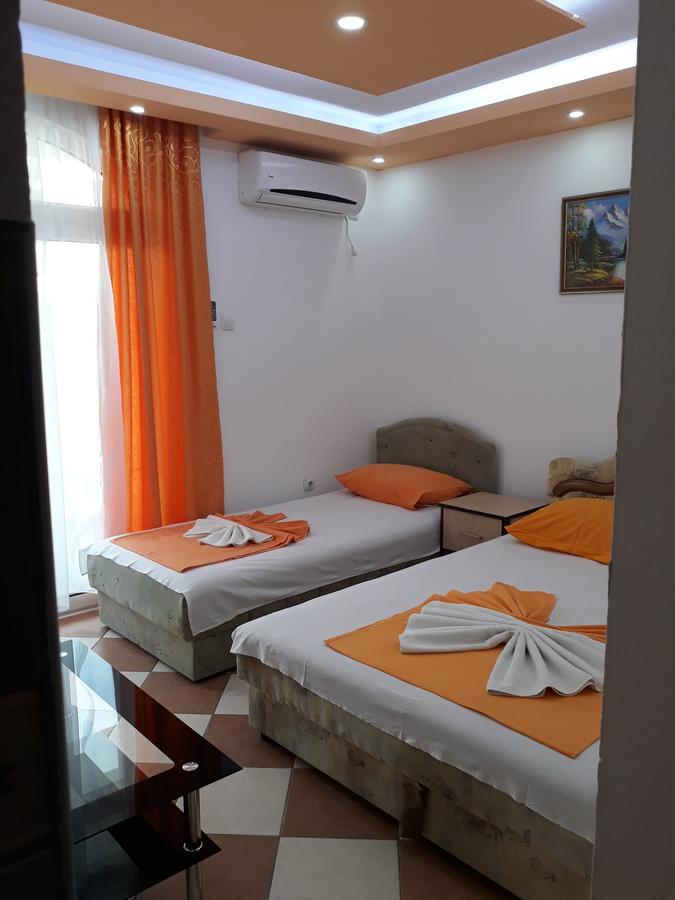 Apartments Aza دوبرا فوفا المظهر الخارجي الصورة